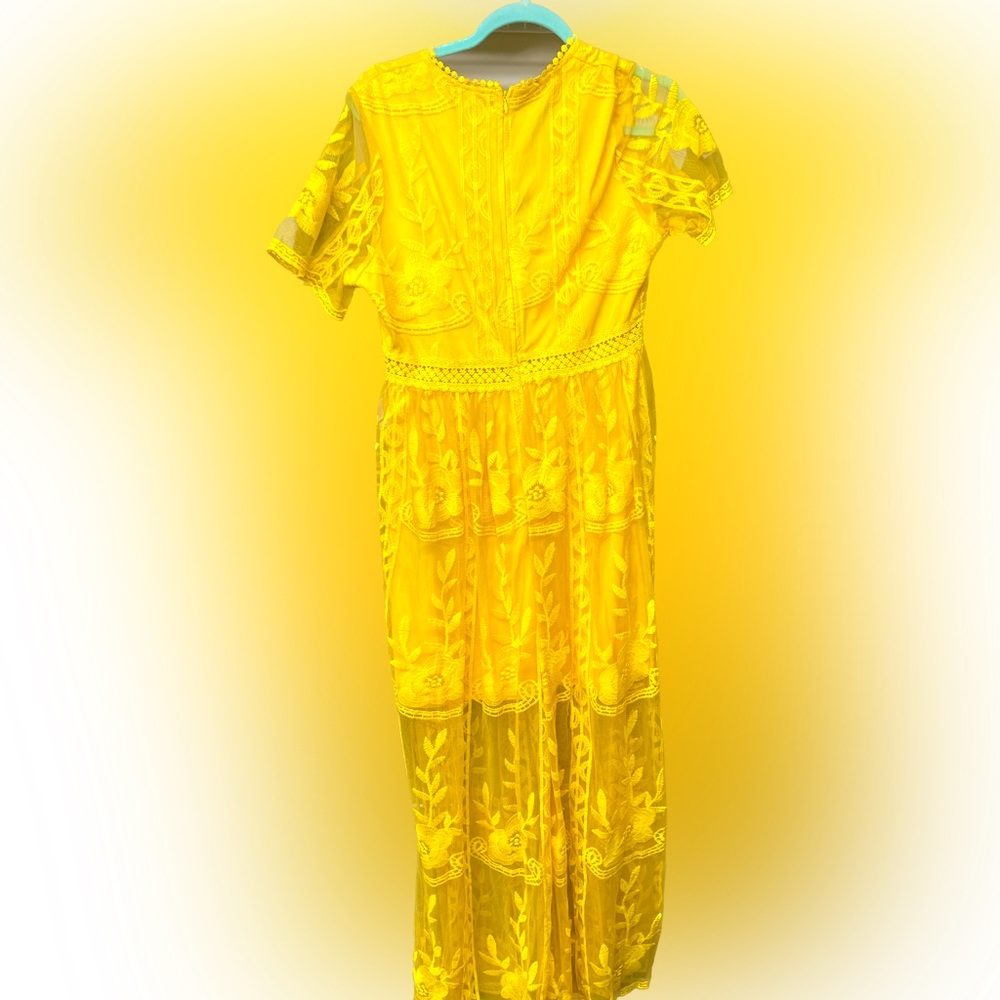 Mustard yellow bohemian maxi dress NWOT